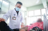 Vụ cháy giàn khoan dầu ở Cà Mau: 9 người cấp cứu, nhiều ca bỏng nặng