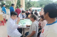 Gần 100 y, bác sĩ TP.HCM chi viện y tế cho tỉnh Đắk Lắk