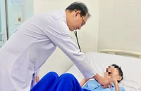 Cô gái 19 tuổi mắc bệnh hiếm gặp, chỉ 0,3% dân số thế giới mắc phải