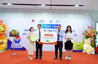 Lắp đặt máy sốc tim tự động tại ga Metro Bến Thành