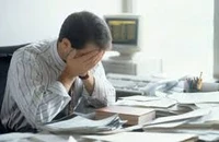 Đề xuất theo dõi tâm thần người chịu áp lực công việc: Tránh nguy cơ 'dán nhãn'