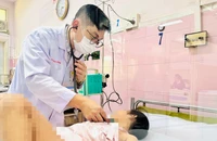 Tìm thấy vi khuẩn Salmonella trong mẫu phân của học sinh nghi ngộ độc thực phẩm