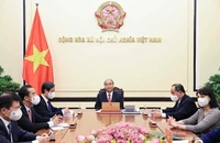 Chủ tịch nước điện đàm với Tổng thống Indonesia Joko Widodo