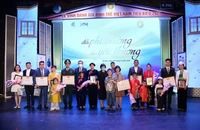 Vinh danh Gia đình trẻ Việt Nam tiêu biểu 2021