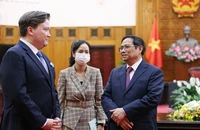Thủ tướng tiếp ông Marc E. Knapp, đại sứ Mỹ tại Việt Nam 