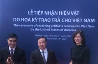 Việt Nam chính thức tiếp nhận 10 cổ vật do Mỹ trao trả