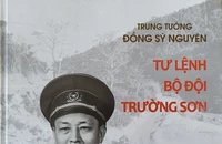 Ra mắt bộ sách về Trung tướng Đồng Sỹ Nguyên