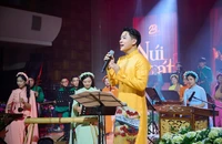 Giọng ca phi giới tính khiến giảng viên muốn viết riêng giáo trình