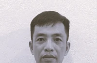 Truy tặng Huân chương bảo vệ Tổ quốc hạng Ba cho Trung tá hy sinh khi giúp dân khắc phục bão
