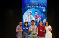 NSND Xuân Bắc, Tự Long làm chương trình Trung thu vì trẻ em vùng lũ