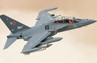 Vụ máy bay quân sự Yak-130 rơi: Đã nhận được thông tin từ điện thoại của phi công còn lại
