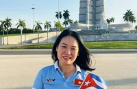 Nhà báo Tạ Bích Loan của 'Người đương thời' nghỉ hưu 