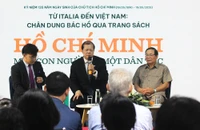 Cuốn sách 'Hồ Chí Minh – Một con người và một dân tộc' đến với bạn đọc Việt Nam