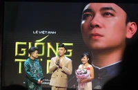 Dân gian đương đại pha trộn rock trong MV 'Gióng tự do' của Lê Việt Anh