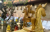 Đến Văn Miếu – Quốc Tử Giám xem 'ngựa về phố'