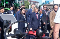 Thủ tướng Lê Minh Hưng thăm Triển lãm ‘Made in Tatarstan’ tại Nga
