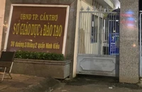 Công an tìm người bán máy in trong gói thầu mua sắm của Sở Giáo dục Cần Thơ