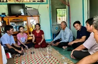 Không được nghèo! 