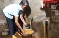 Dân kêu trời vì nước sinh hoạt đỏ quạch do khai thác quặng bauxite