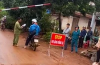 Lâm Đồng: Uỷ ban xã đã tự tháo dỡ 2 barie chắn đường
