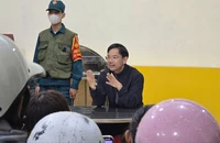 Phụ huynh Trường Tiểu học Trưng Vương yêu cầu đối chất vụ ‘thực phẩm kém chất lượng’