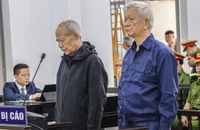 Cựu chủ tịch Khánh Hòa Lê Đức Vinh xin vắng mặt tại tòa vì đang mang bệnh nặng