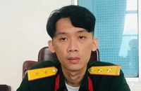 Bắt Trung úy quân đội 'dỏm' đi lừa đảo người dân