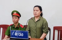Lừa người cùng xã hơn 1,5 tỉ đồng để đánh bạc, lãnh 13 năm tù