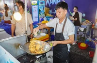 Lãnh đạo Cam Ranh nói về việc người dân không được chứng kiến chế biến 120 món ăn từ tôm hùm