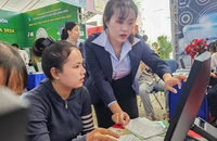 Người dân Khánh Hòa trải nghiệm công nghệ số 