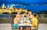 Mỗi tuần bắn pháo hoa 3 đêm ở Nha Trang