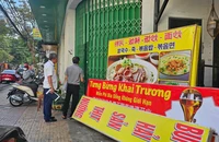Nha Trang thông tin kết quả kiểm tra nhà hàng Aroma Beach, phát hiện 5 sai phạm