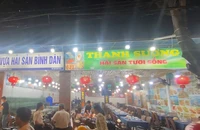 Nha Trang: Kiểm tra 1 quán hải sản, phát hiện nhiều vi phạm