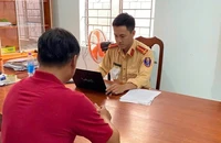 Tài xế lái ô tô vượt ẩu suýt gây tai nạn trên đèo Khánh Lê bị phạt