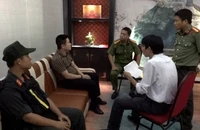 Cơ sở kinh doanh do người Trung Quốc điều hành bán hàng không rõ nguồn gốc 