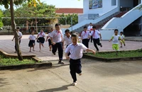 Rộn ràng khai giảng năm học mới ở đặc khu Trường Sa