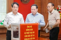 Khánh Hòa quyên góp hơn 2 tỉ đồng ủng hộ đồng bào các tỉnh thiệt hại do bão