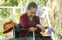 Bạn đọc Báo Pháp Luật TP.HCM chia sẻ với các gia đình có người mất do bão số 13