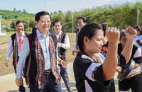 Phó Thủ tướng Mai Văn Chính dự ngày hội Đại đoàn kết toàn dân tộc ở Khánh Hòa