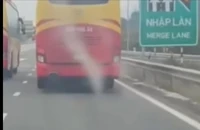 Xe khách chuyển làn ẩu trên cao tốc Nha Trang - Cam Lâm bị phạt