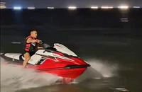 Cảnh sát mời TikToker có 1 triệu lượt theo dõi làm việc về clip lái mô tô tốc độ cao ở biển Nha Trang