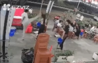 Danh tính người đàn ông đá vào mặt nữ quản lý quán nhậu ở Nha Trang