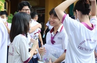 Thi tốt nghiệp THPT 2023: Thí sinh bước vào bài thi Văn
