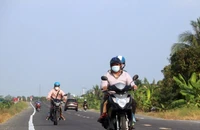 Đường tỉnh 922 chưa khánh thành nhưng xe vẫn chạy, cơ quan liên quan nói gì?