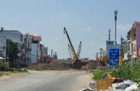 Sẽ cắt hợp đồng nhà thầu nếu tiến độ cầu Trần Hoàng Na vẫn chậm