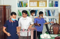 Vì sao cựu Giám đốc CDC tỉnh Hậu Giang và 2 thuộc cấp bị bắt?
