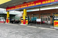 Lo không đủ xăng dầu bán cho dân một số tỉnh, thành miền Tây dịp 2-9 