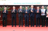 Phó Thủ tướng Trần Lưu Quang dự lễ công bố Quy hoạch tỉnh Hậu Giang