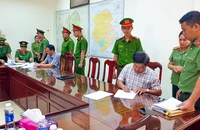 Phó Chủ tịch UBND huyện Phụng Hiệp, tỉnh Hậu Giang bị bắt 