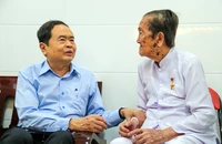 Phó Chủ tịch Thường trực Quốc hội thăm, chúc tết tại tỉnh Kiên Giang